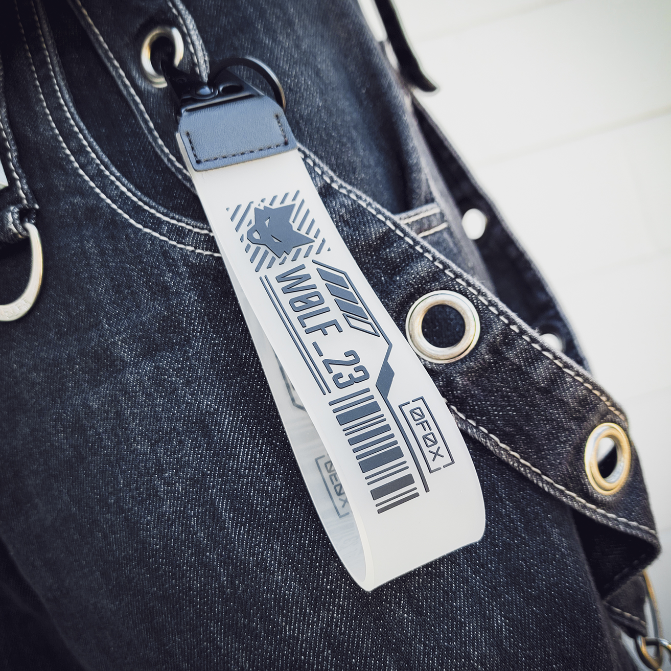 W-01F RUBBER LANYARD