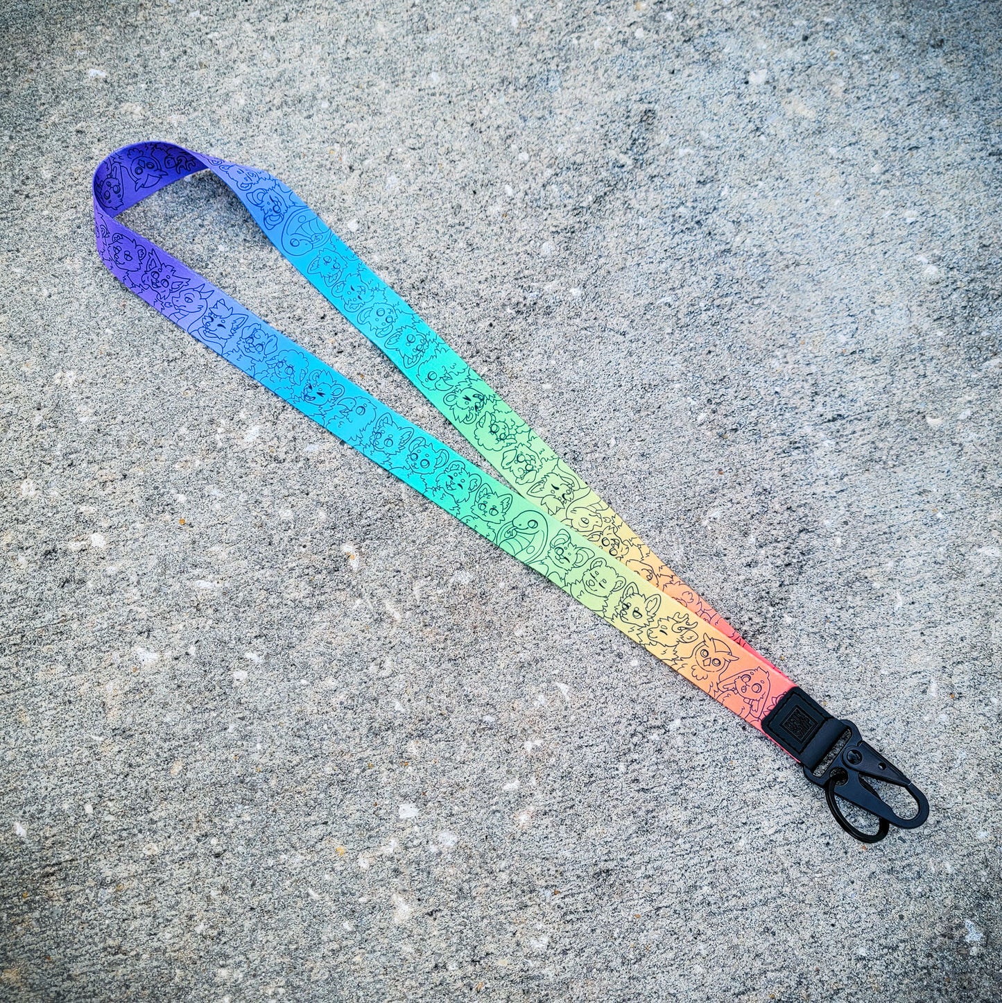 GRADIENT CROWD LANYARD