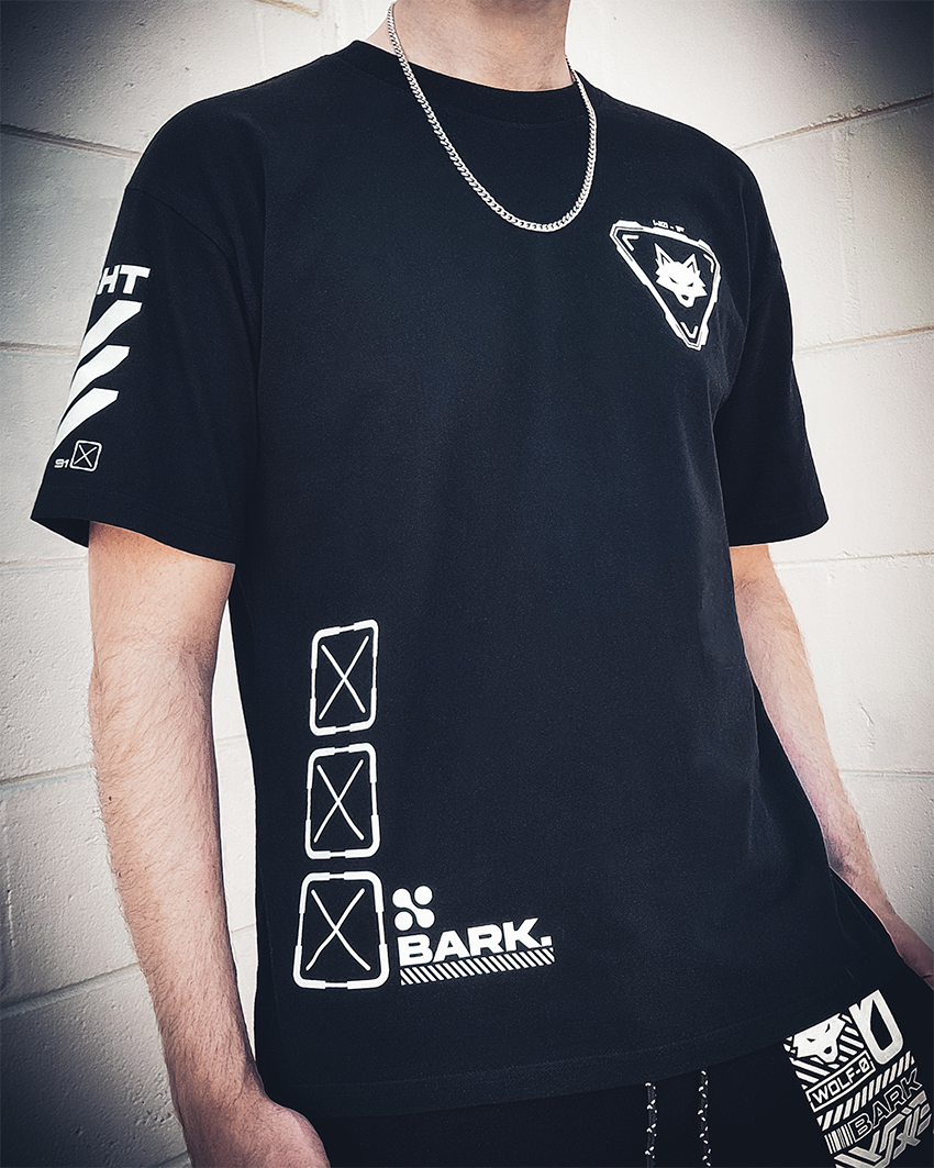 W-01F T-SHIRT BLACK