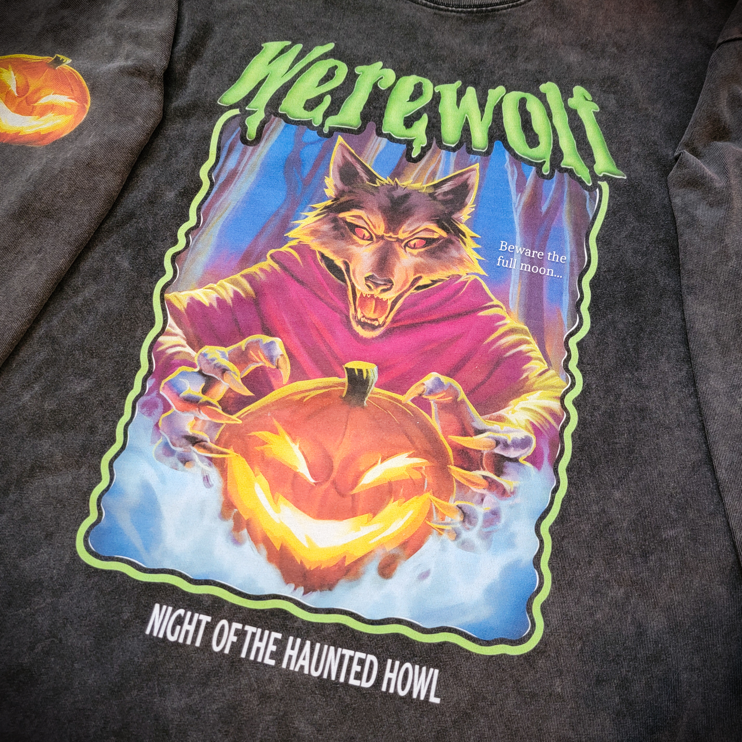 HAUNTED HOWL LONG SLEEVE T-SHIRT