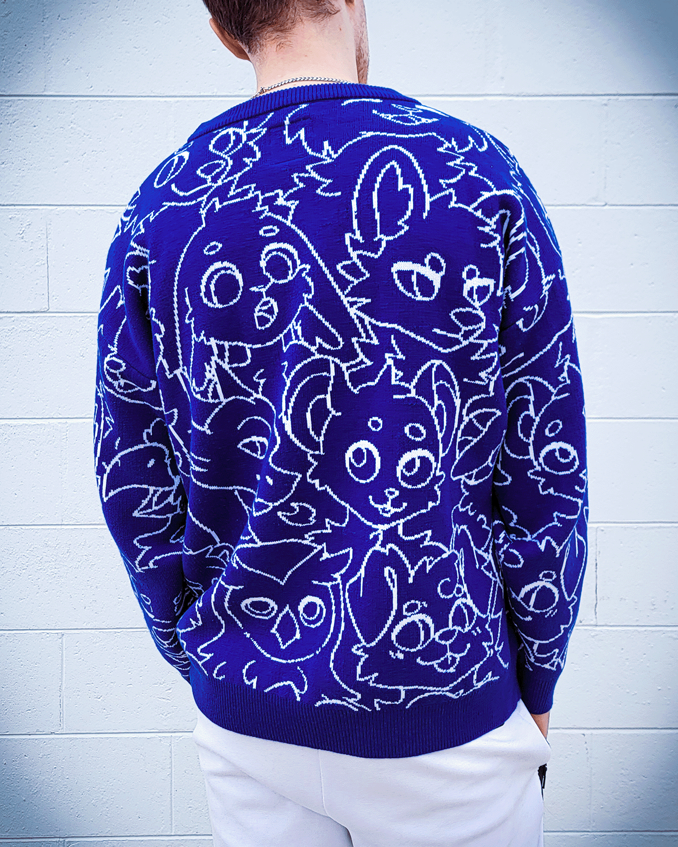 CREATURE CROWD SWEATER