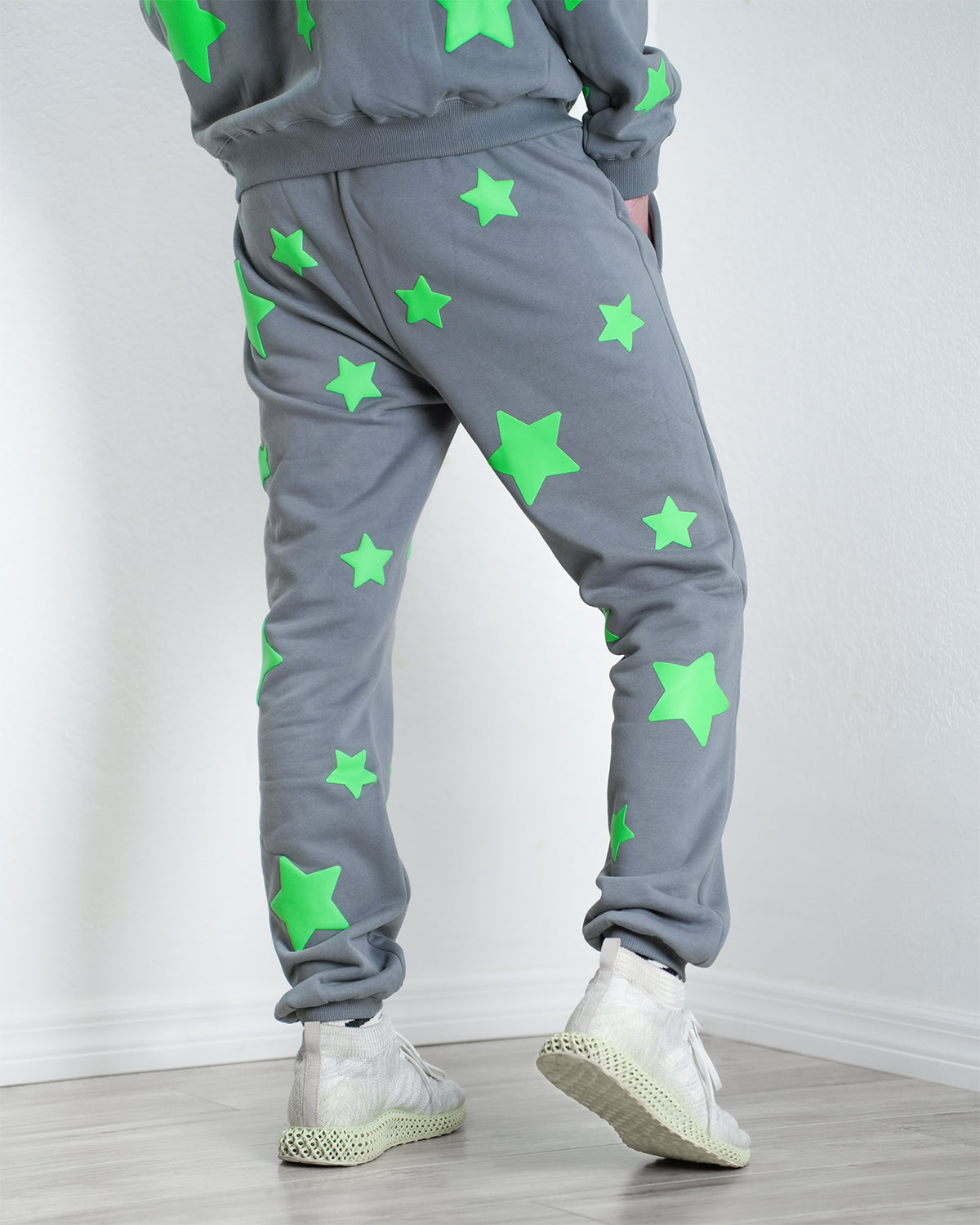 GLOW STARS SWEATPANTS