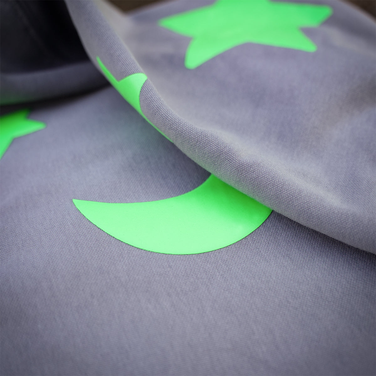 GLOW STARS CREWNECK SWEATSHIRT